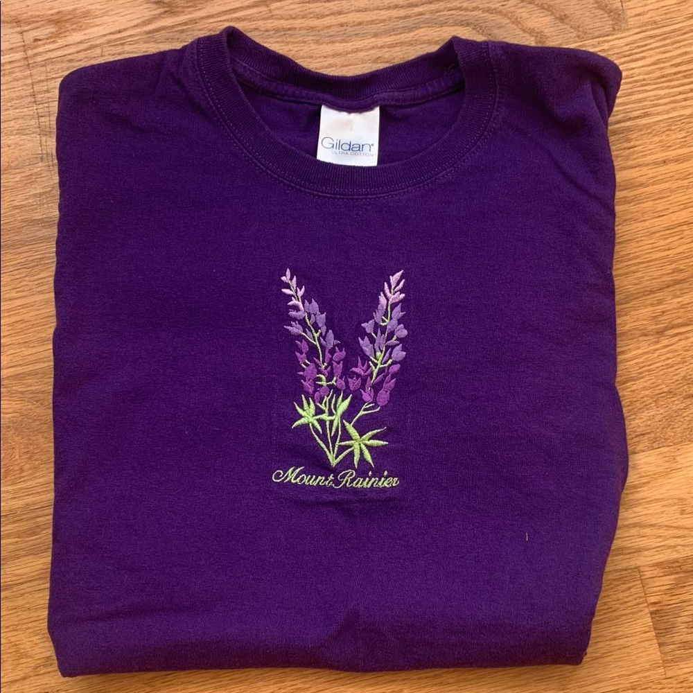Vintage Embroidered Lavender Mount Rainer Baby-Tee